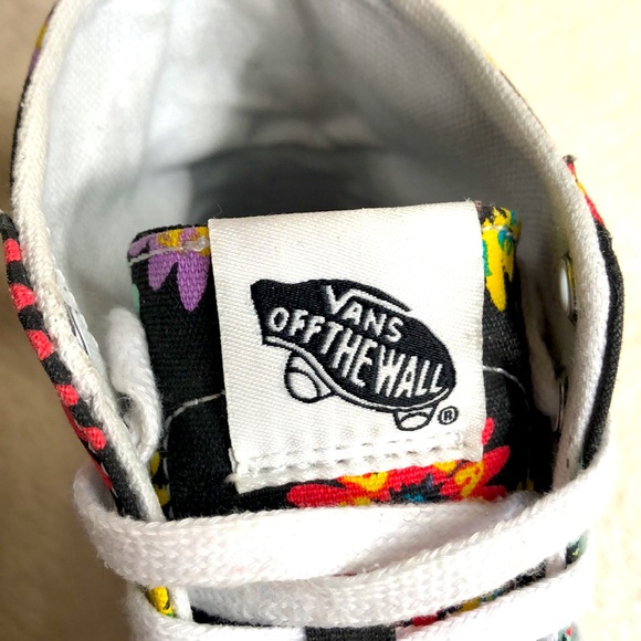 Vans Hightop Black Floral Peace Pace Pax Laceup Size 7.5 women 6 men - Picture 3 of 14